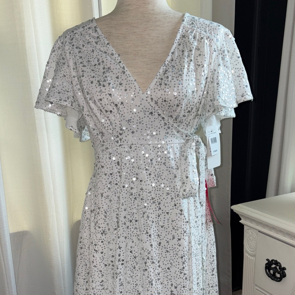 Eva Franco Silver Sequin Flutter Sleeve Wrap Dress NWT